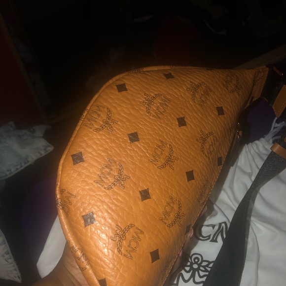 MCM Fanny Pack - Picture 3 of 6